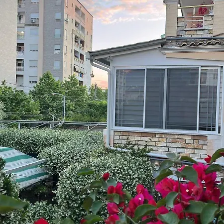 Meda's Appartamento Tirana